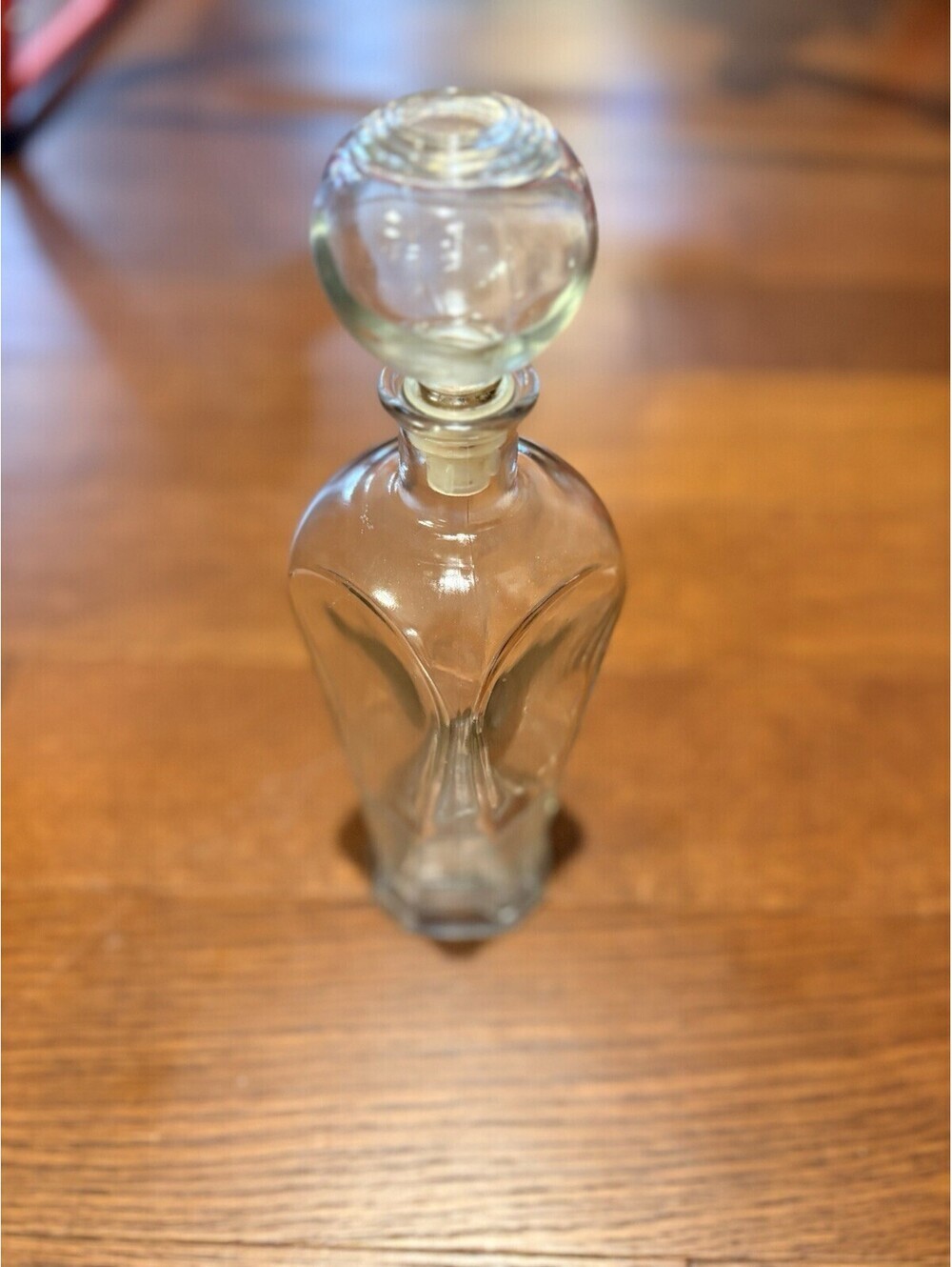MCM Barware Clear Glass Wine Whisky Decanter with Large Ball Stopper